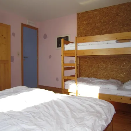 Vakantiehuis In With Sauna