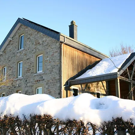 Vakantiehuis In With Sauna